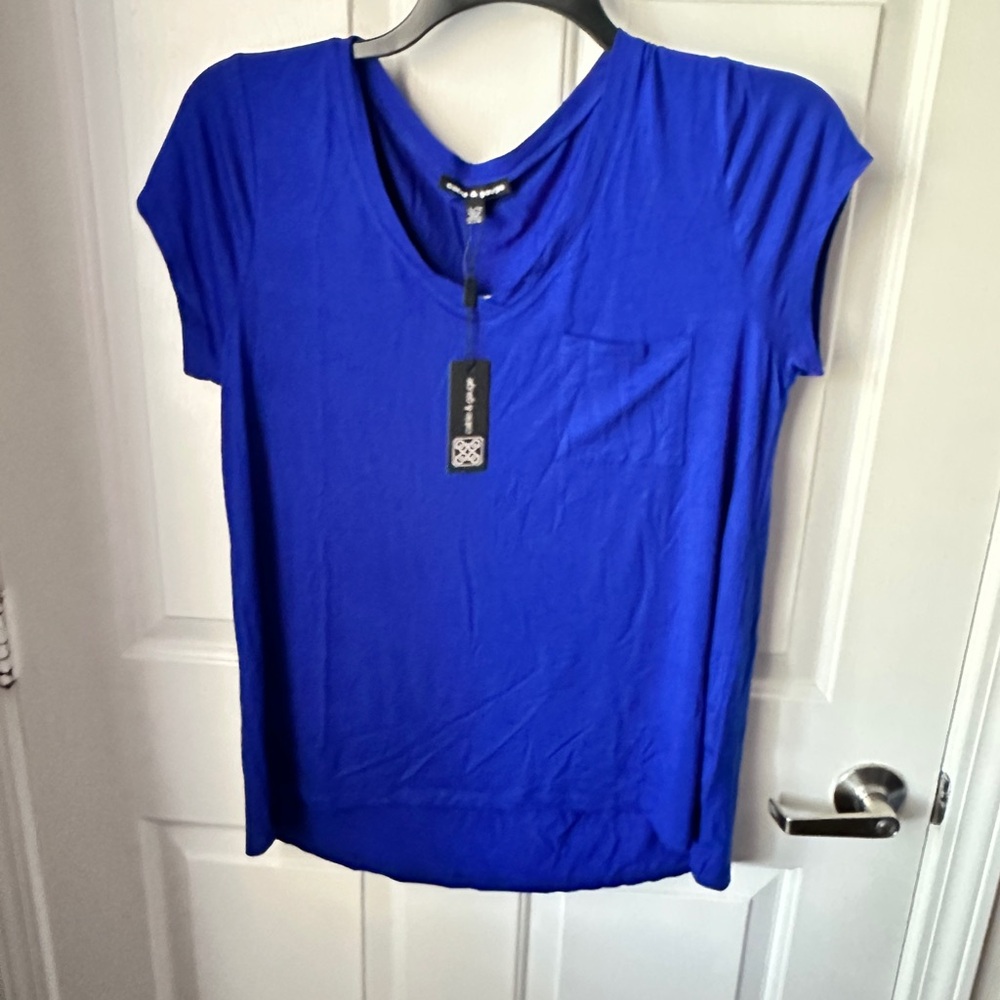 👚V-Neck Top